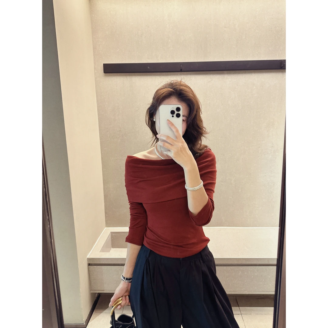 (落叶浪漫)很有设计感风格简约优雅堆堆领上衣L24810显瘦