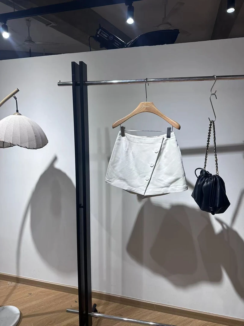 L3285（日料裤裙）进口料斜扣裤裙显腿长库存 气质