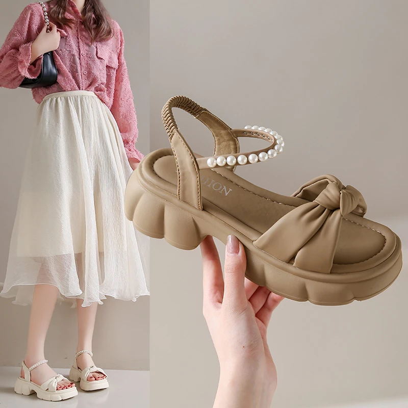 凉鞋女夏外穿网红时尚百搭女士休闲软底夏季仙女风厚底中跟女凉鞋