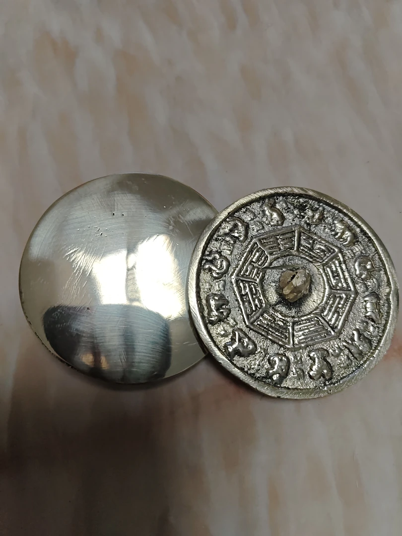 传统手工艺黄铜镜，十二生肖八卦图铜镜结婚嫁娶小儿满月喜庆用品