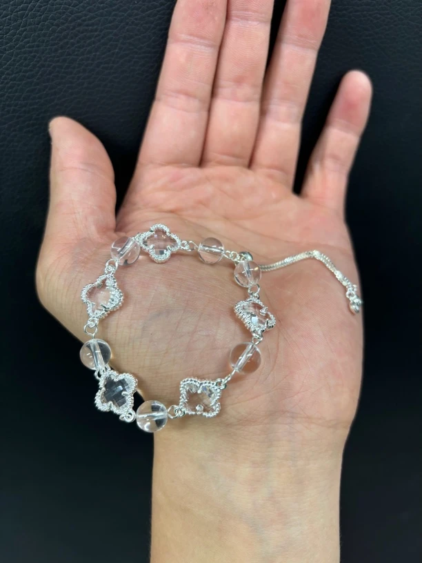 白水搭四叶草抽拉设计款手串 默认棉裂 四叶草都有缝隙 介意勿拍