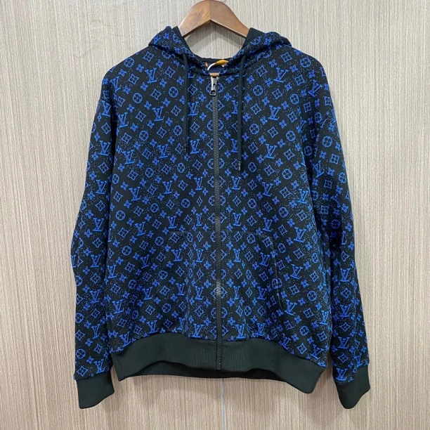 99新 LouisVuitton/路易威登 满印提花外套 M码