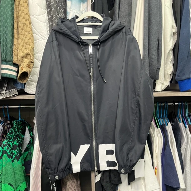 99新巴宝莉冲锋衣m码
