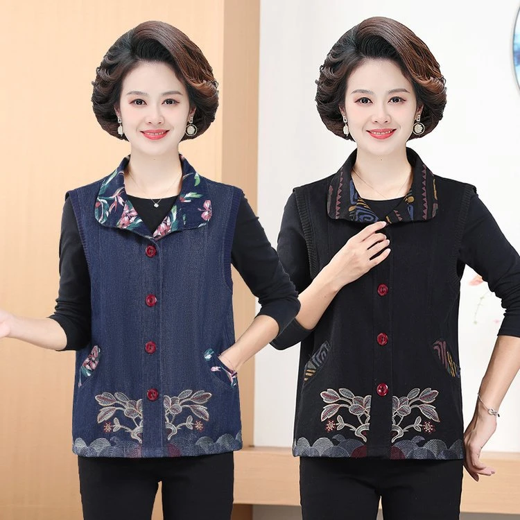 妈妈马甲春秋洋气牛仔薄款坎肩外穿秋装新款中老年人女奶奶装背心