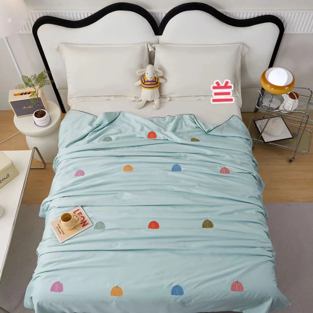 重工刺绣七彩南瓜天丝夏被单人150*200~兰