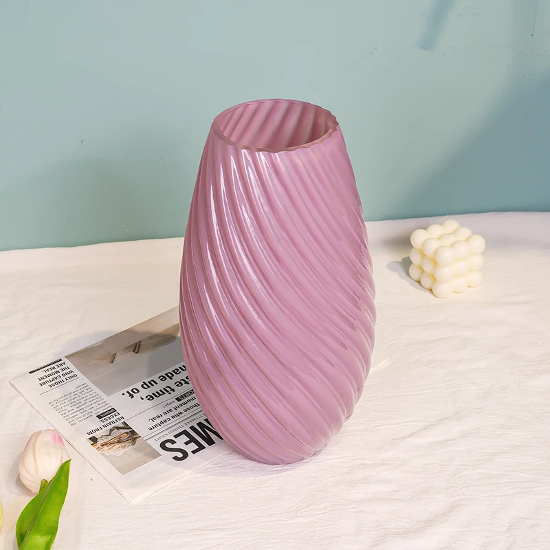 [豆豆]Z001创意龙卷风造型磨砂花瓶玻璃插花客厅餐桌艺术摆件