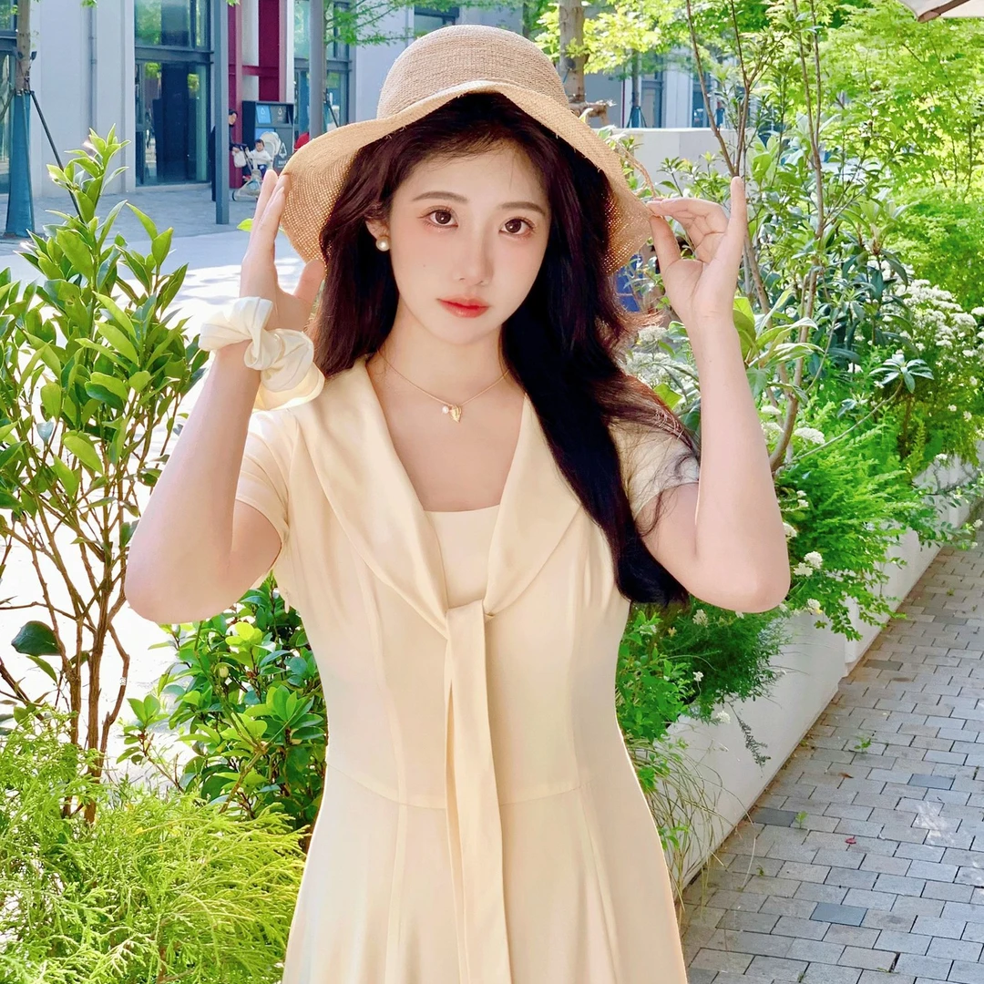 黑茉莉与甜酒 夏日之心 莫代尔天丝海军领学院风奶黄色短袖连衣裙