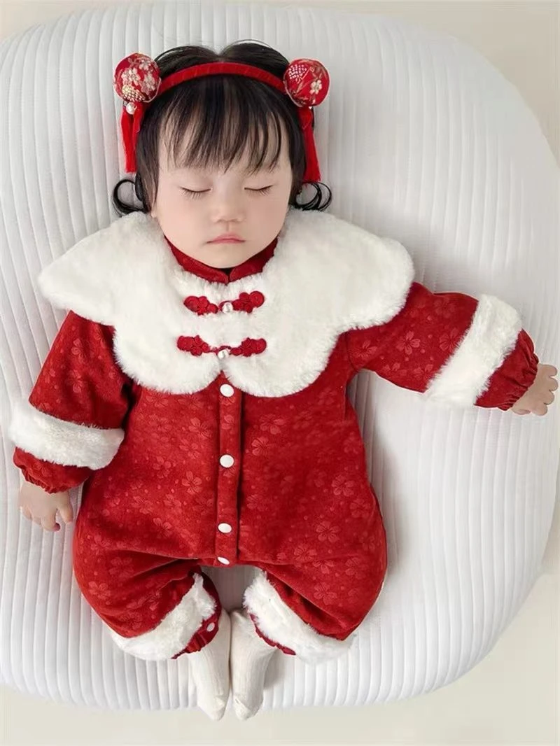 巴拉甄选婴儿冬装加厚衣服喜庆加厚女宝宝外出抱衣满月公主连体衣