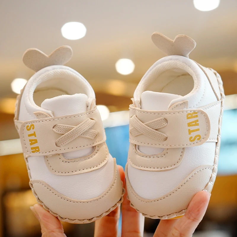 婴儿鞋子软底学步鞋春秋款初学者宝宝鞋子学步防掉防滑0-1岁可爱
