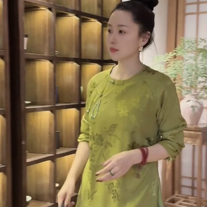 绿茵 芳华设计新中式复古提花上衣国风斜襟上衣