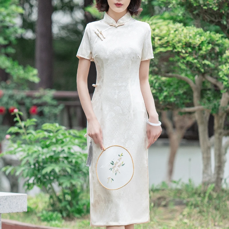 2352米色改良旗袍女款高端新中式日常高档气质连衣裙春夏小个子