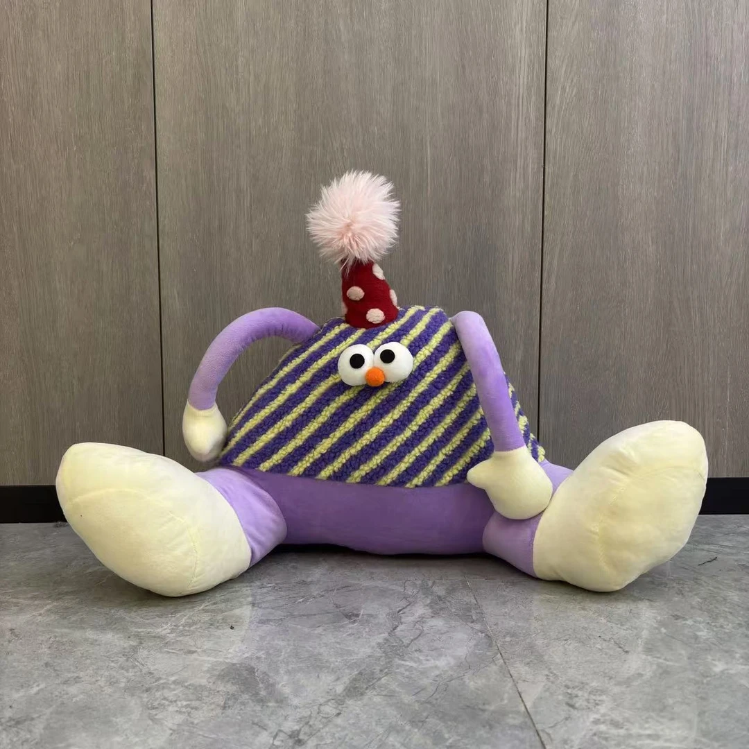 M925大脚怪腰枕靠枕卡通