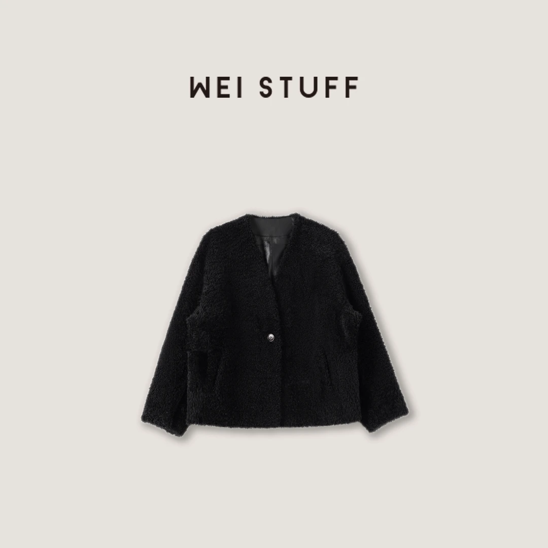 WEI STUFF “黑松露”V领慵懒落肩型简约拉贡皮毛一体外套 8032.