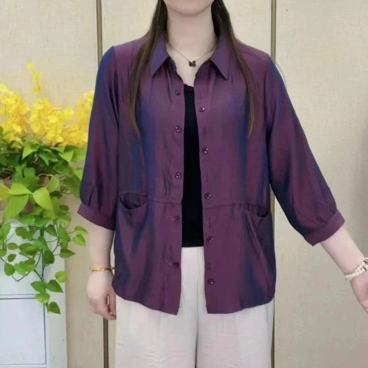 2024夏季中年妈妈装洋气百搭显瘦七分袖薄款纽扣小衫遮肚时尚上衣