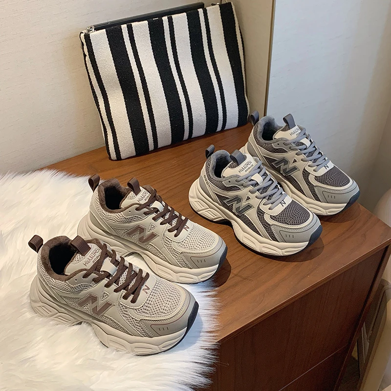 厚底轻便加绒老爹鞋女2024秋冬新款百搭显脚小复古时尚休闲运动鞋