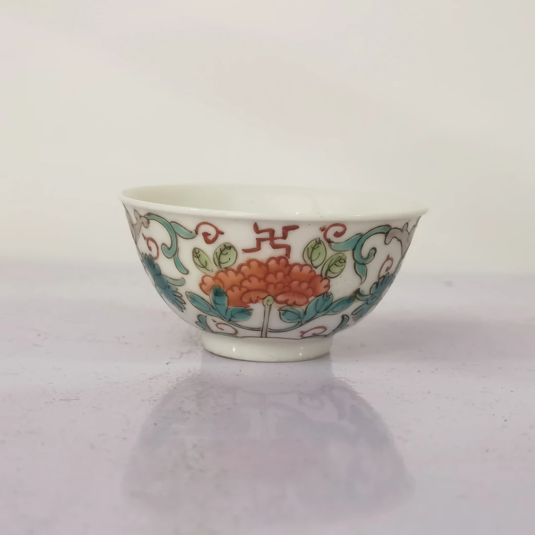 0522清晚期 粉彩描金”万寿“花卉纹品茗杯