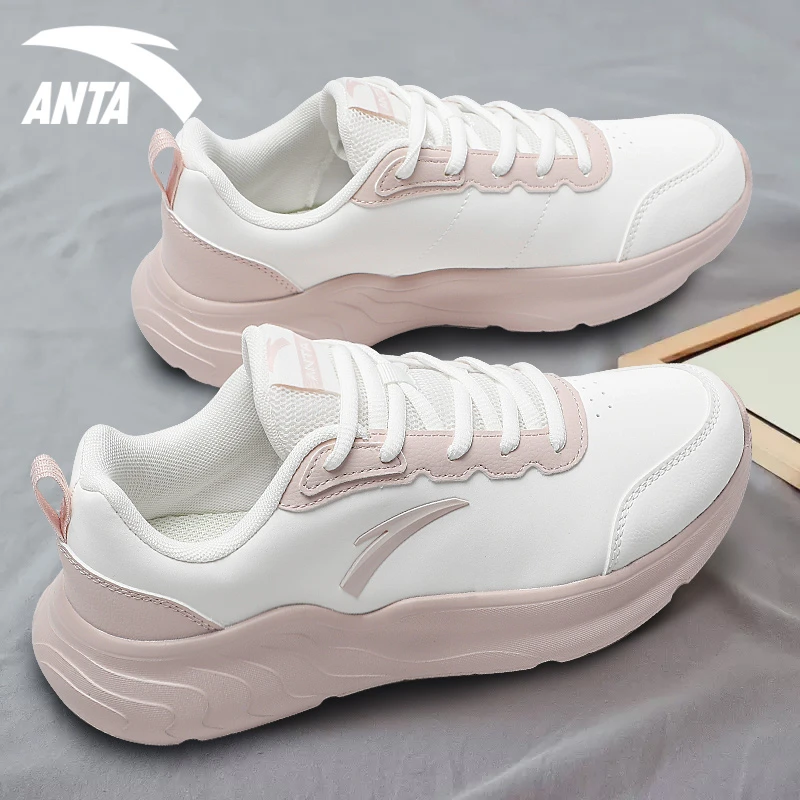 安踏女鞋皮面防水跑步鞋冬季新款轻便通勤时尚运动鞋白色休闲鞋女