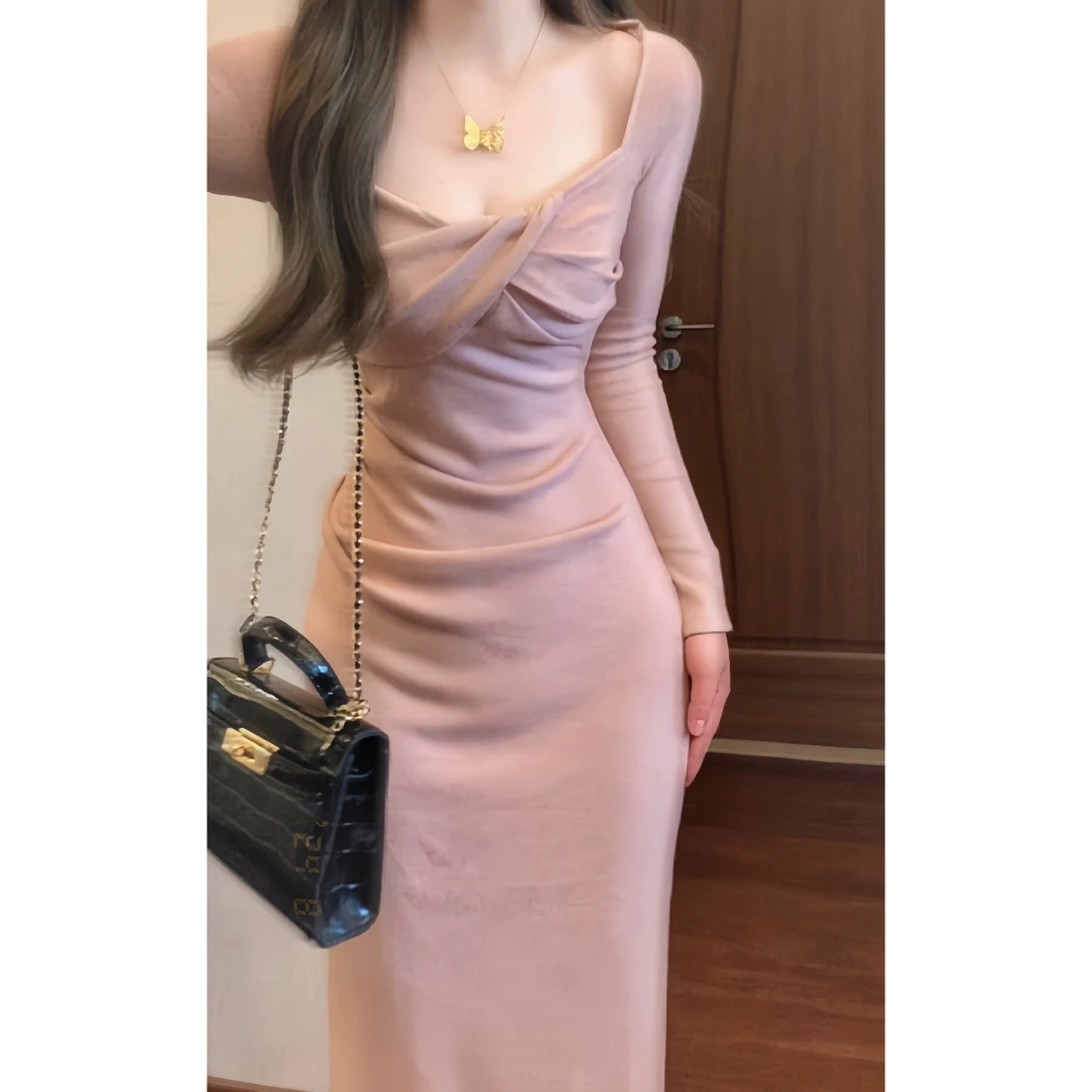 【薄雾玫瑰】法式温柔方领扭结针织连衣裙开衩垂坠感收腰长裙88851
