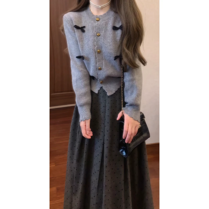 【浪漫绮想】秋冬蝴蝶结圆领针织衫毛衣开衫&毛呢波点半裙套装89107