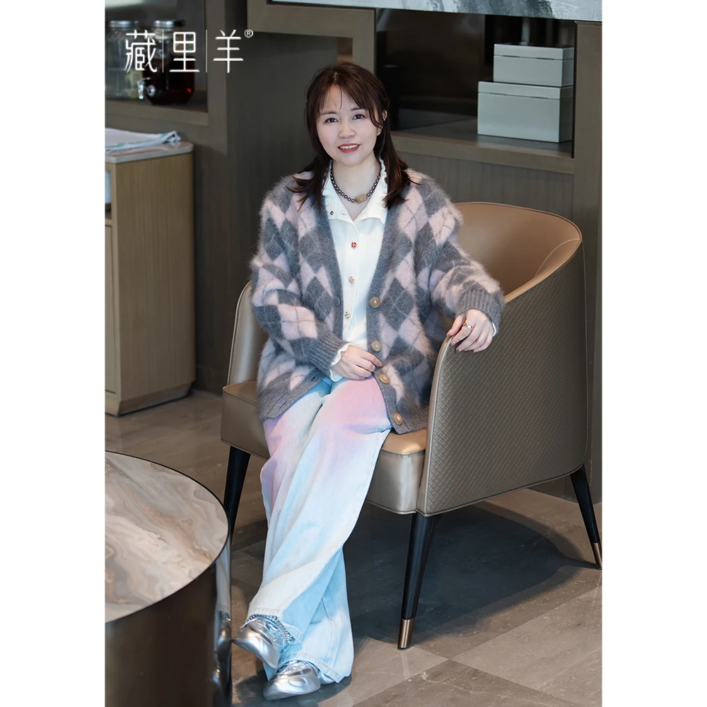 藏里羊【北美小动物毛毛】秋冬新款提花撞色格纹外套M0856