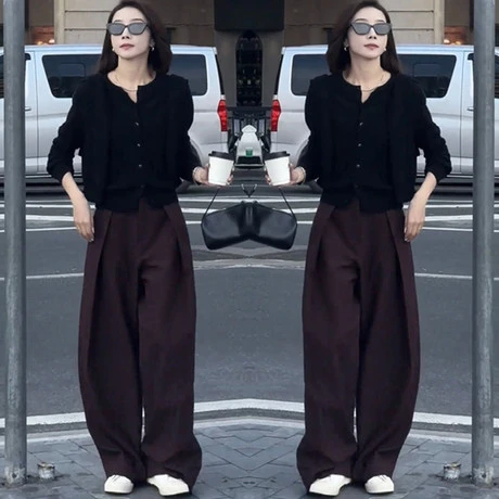 秋装搭配一整套高级感黑色针织开衫紫色阔腿裤盐系轻熟两件套装女