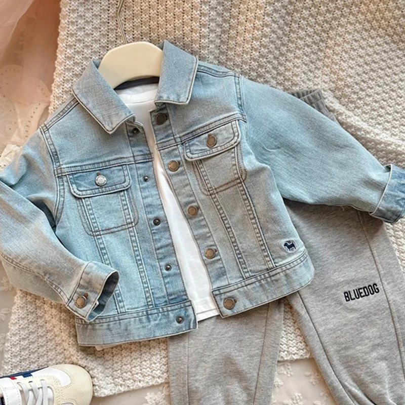 韩国休闲童装2024男童春秋上衣中小童百搭牛仔蓝刺绣翻领长袖帅气