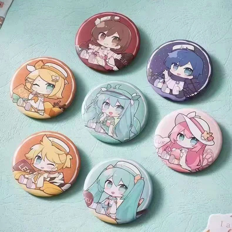 正版 初音未来和伙伴们-甜品蛋糕系列马口铁徽章