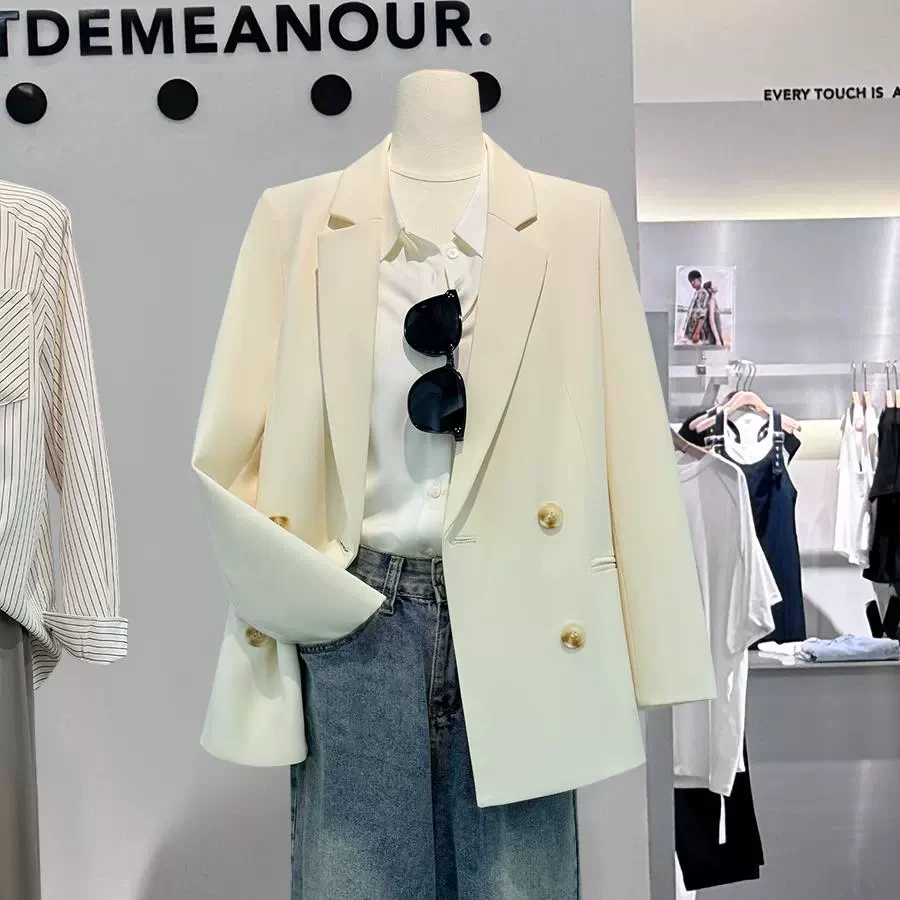 米白色高级简约女士西装外套时尚春秋季新款气质休闲职业通勤西服