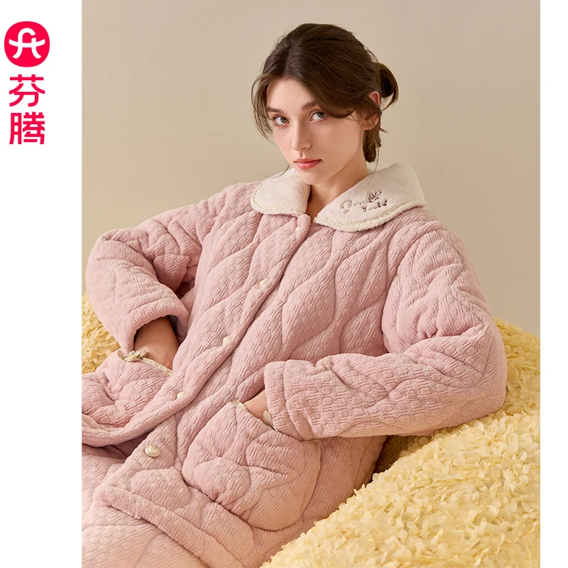 芬腾冬季珊瑚绒夹棉睡衣女2024新款三层加厚保暖法兰绒家居服套装