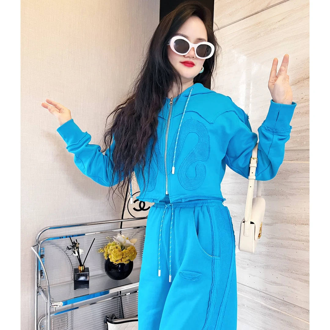 XF24034新款原创设计时尚休闲运动百搭连帽宽松套装女孩