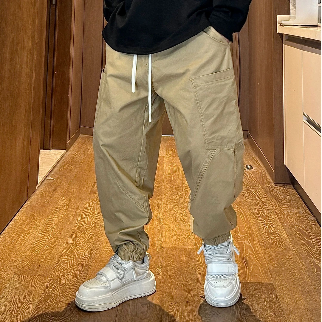 到位男装秋款经典侧双兜束脚棉布工装长裤W807