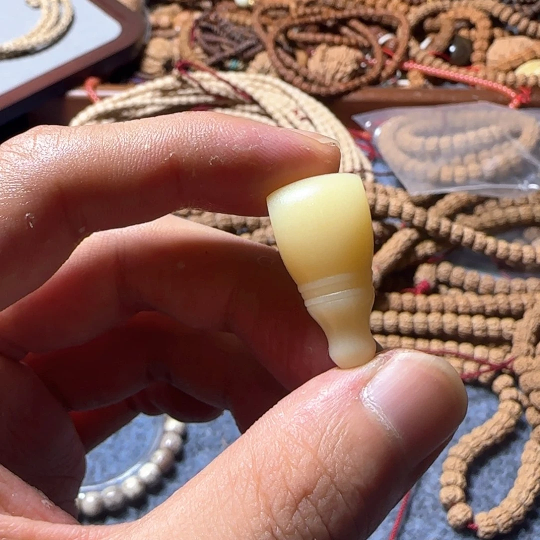 牛骨手串/手链牛骨三通对空13左右