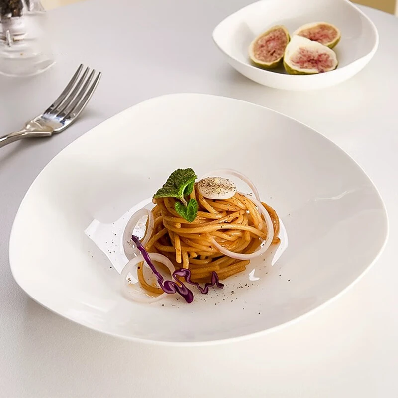 【4只】8.1英寸陶瓷餐盘家用高级感三角盘沙拉盘糕点盘碟异形深菜盘