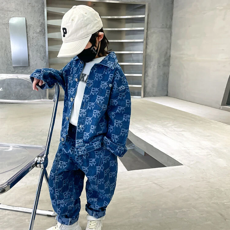 男童套装春秋季2023新款洋气男孩宝宝春装儿童时髦帅气牛仔衣服潮