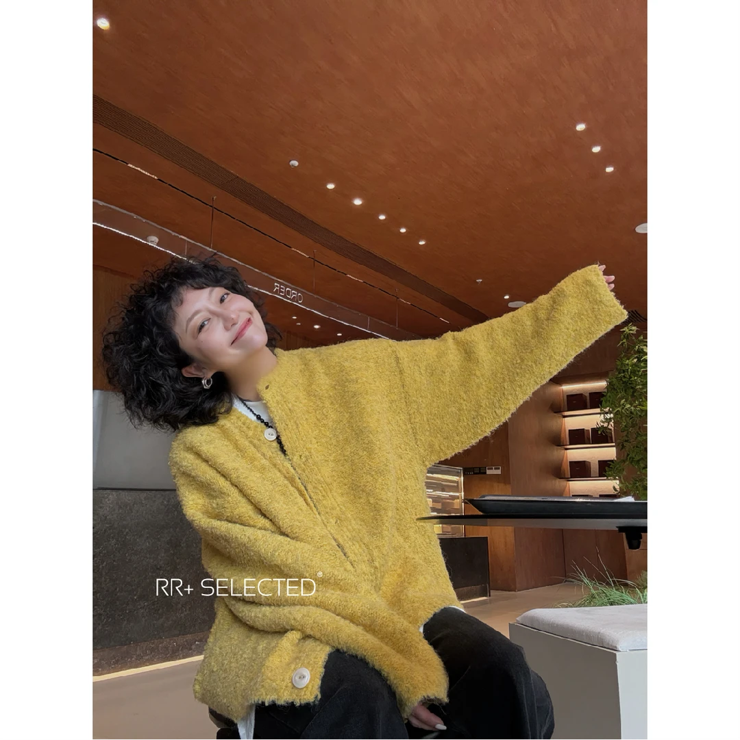 21782慵懒气质简约百搭毛衣外套女秋舒适软糯针织开衫