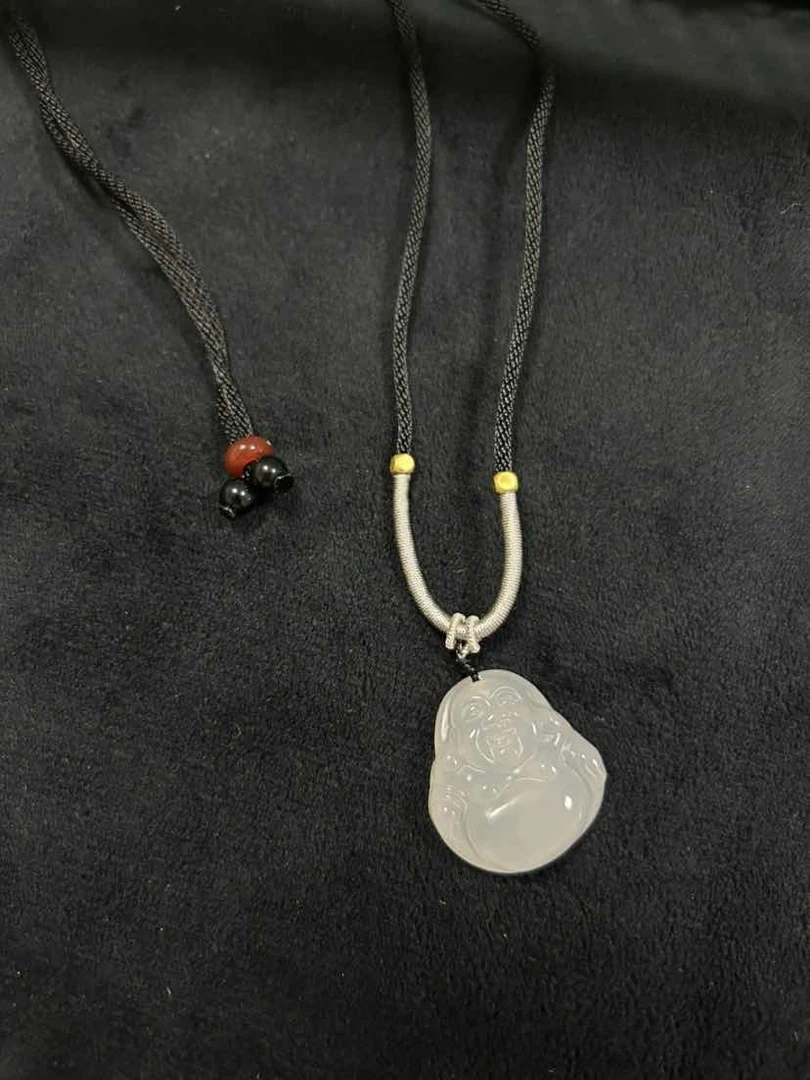 “玉佛”天然玉髓佛公项链