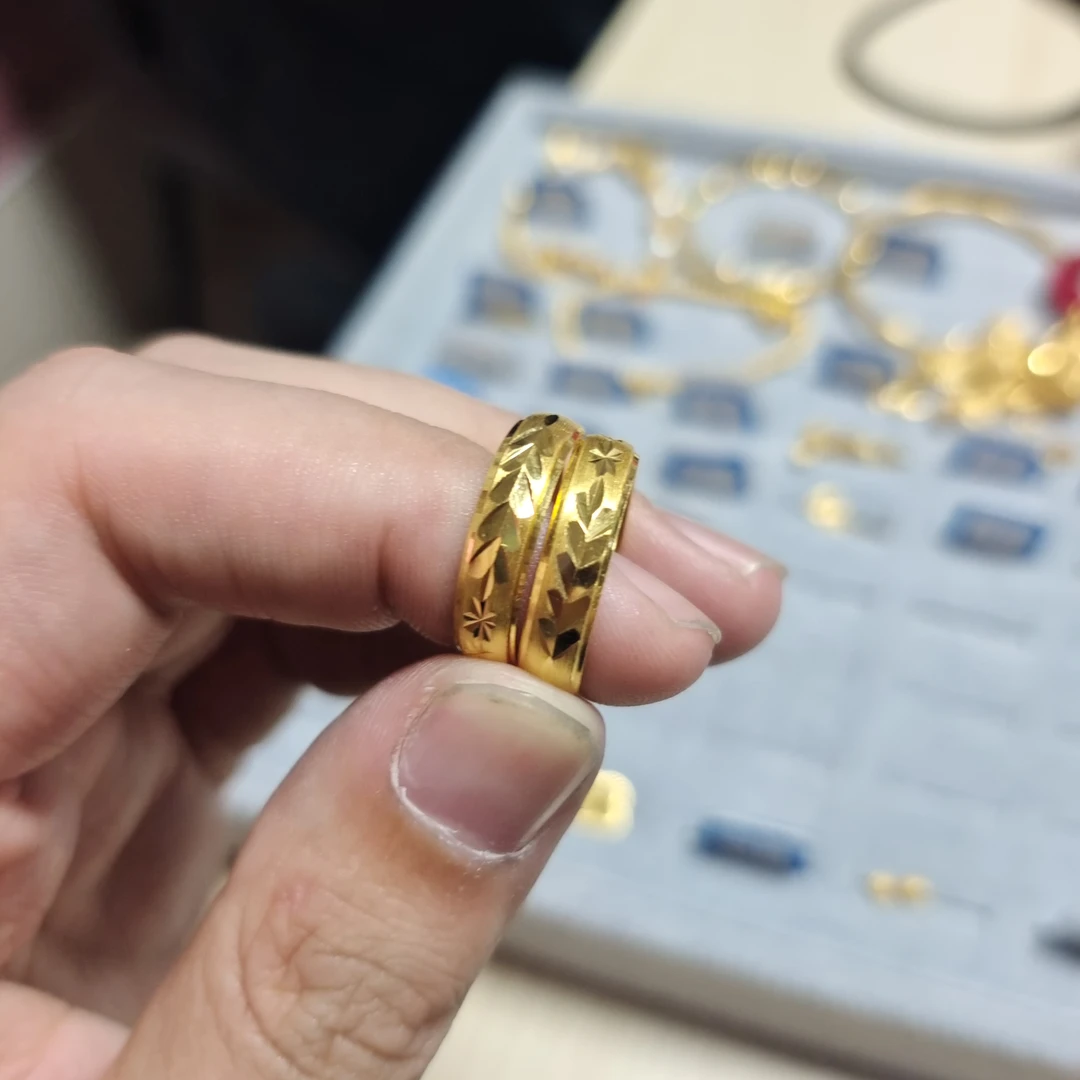 【周老板】足金劈花麦穗耳环