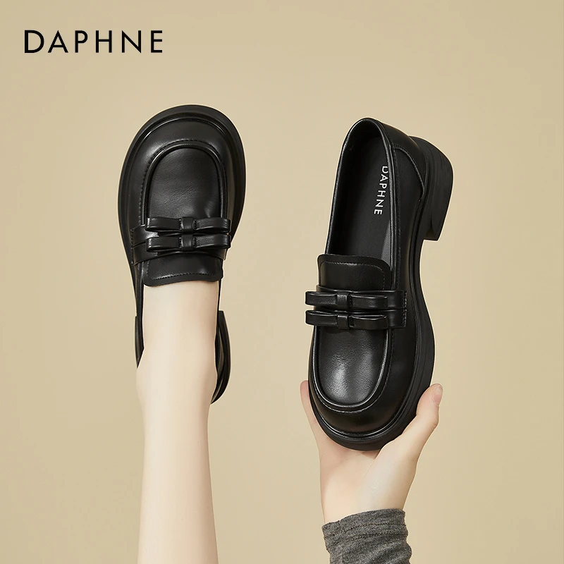 达芙妮女鞋春季新款厚底乐福鞋女法式英伦风蝴蝶结小皮鞋通勤单鞋