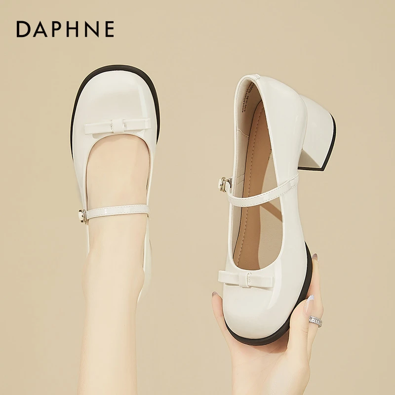 达芙妮女鞋春季新款软底小香风配裙子单鞋一字带高跟凉鞋玛丽珍鞋