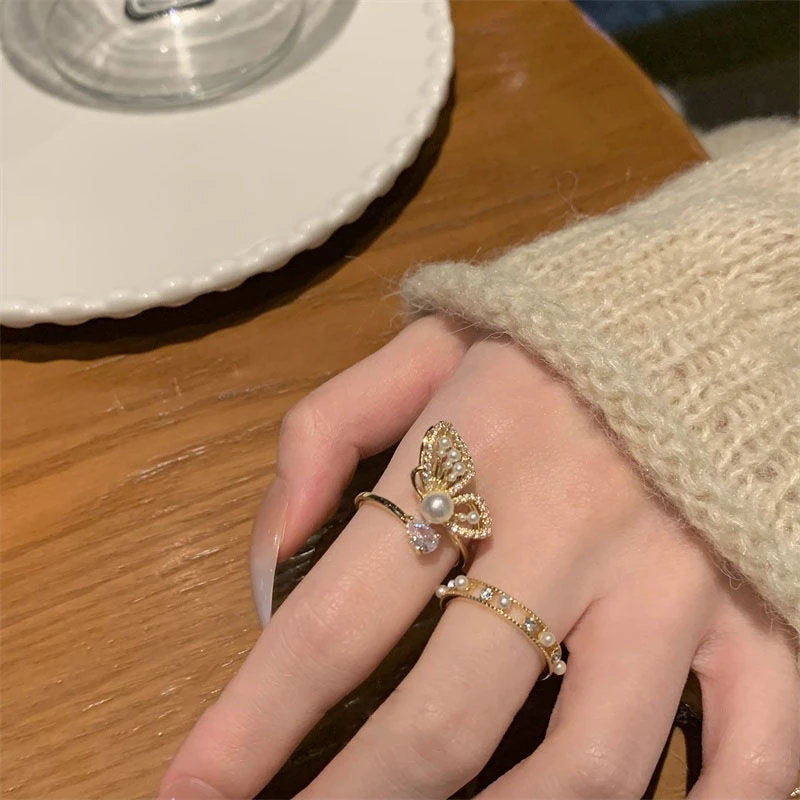 合金立体蝴蝶珠珠时尚戒指女ins小众设计精致开口指环潮