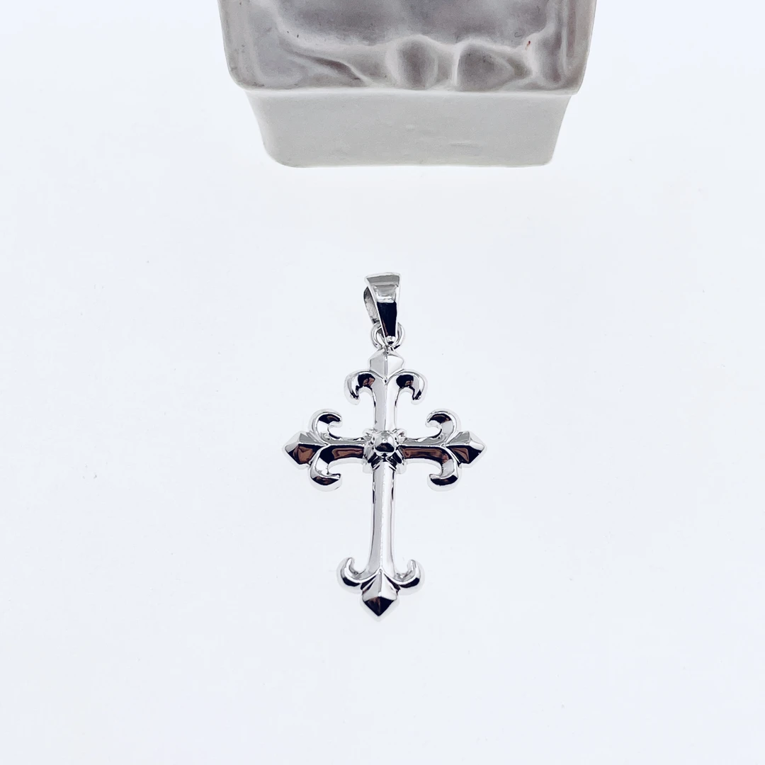 铂金Pt950个性小十字架吊坠