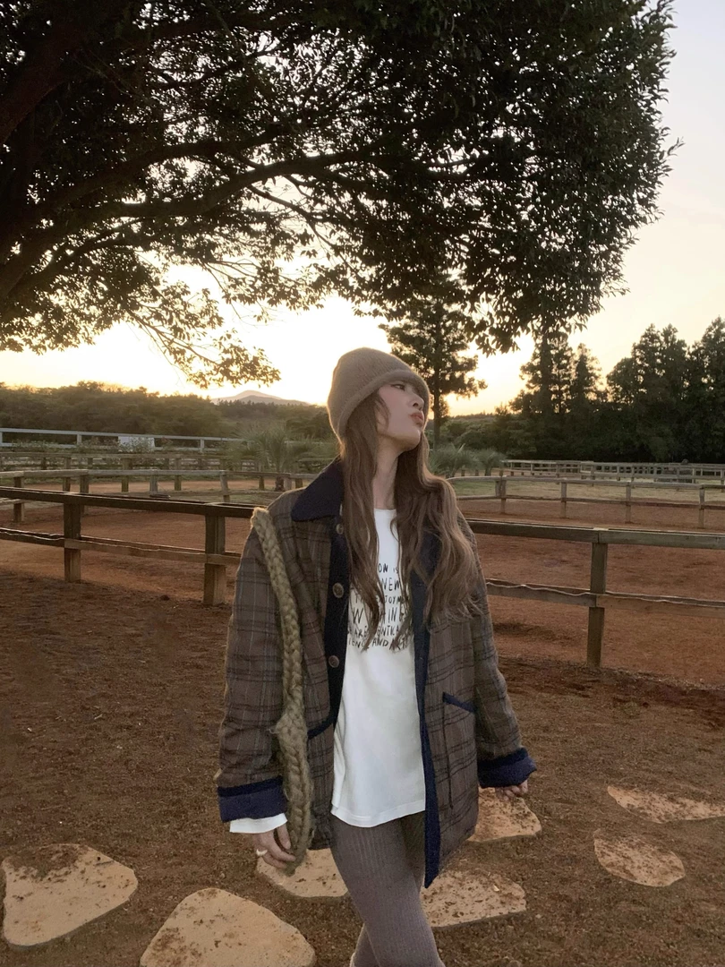 soolrok 松未韵一 美拉德正反两穿拼接白鸭绒羽绒服秋冬保暖外套