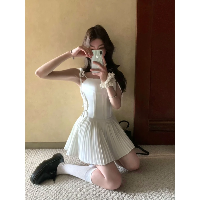 青soolrok 松未韵一 白栀落莉 风侧绑带塔克褶吊带连衣裙短裙夏