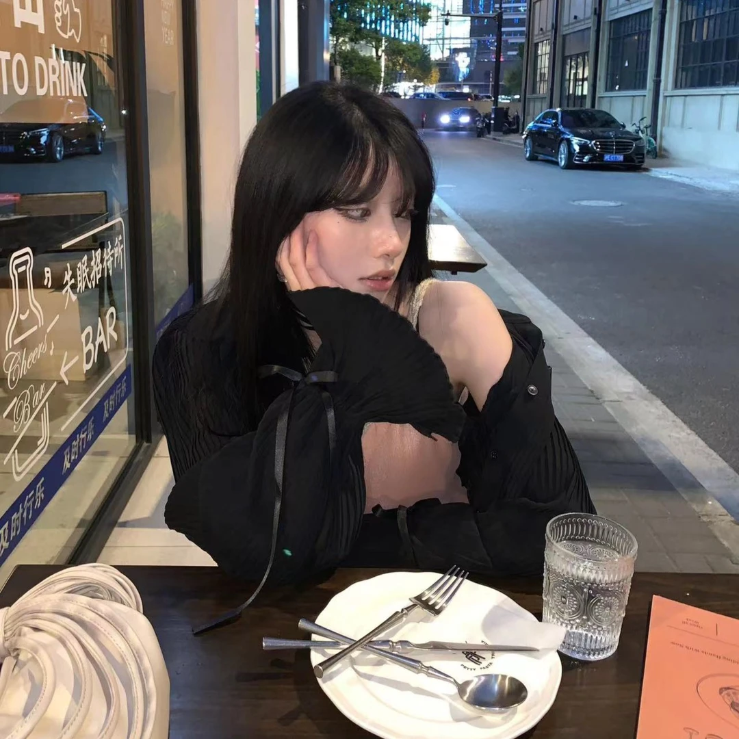 soolrok 松未韵一  高级感百褶衬衫