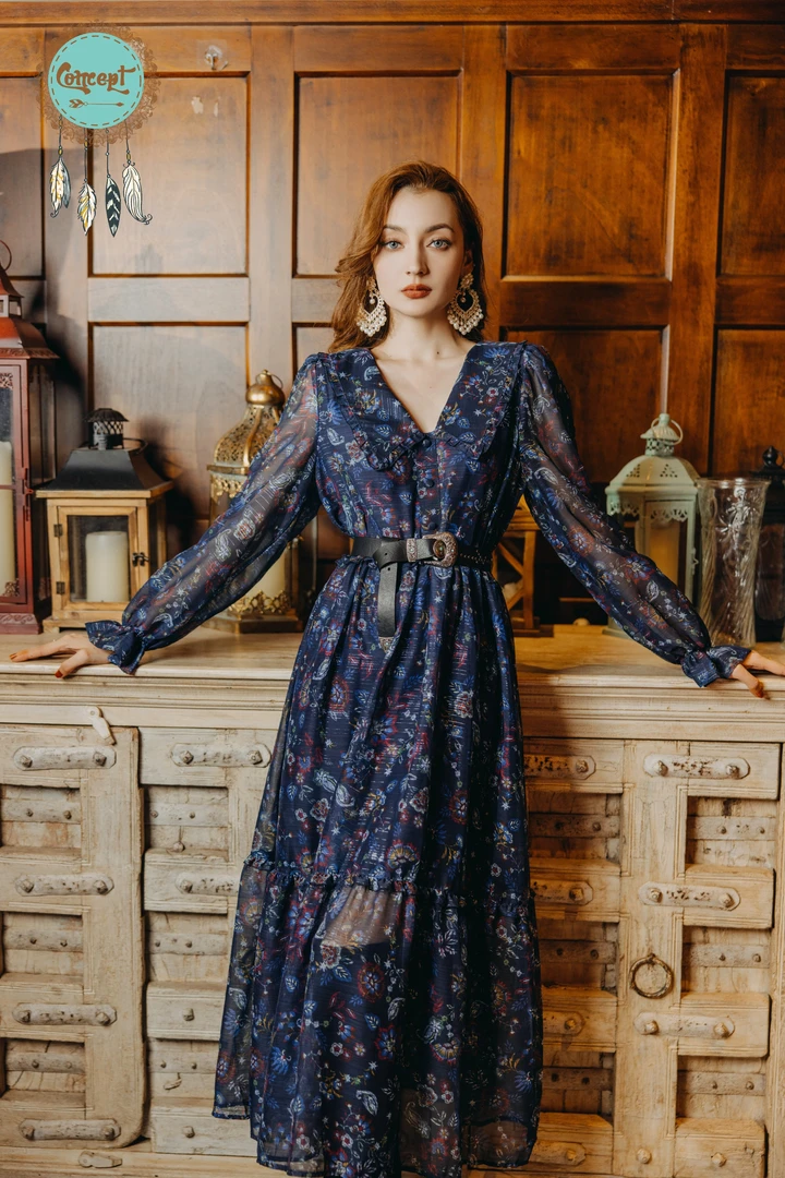 Concept图腾连衣裙