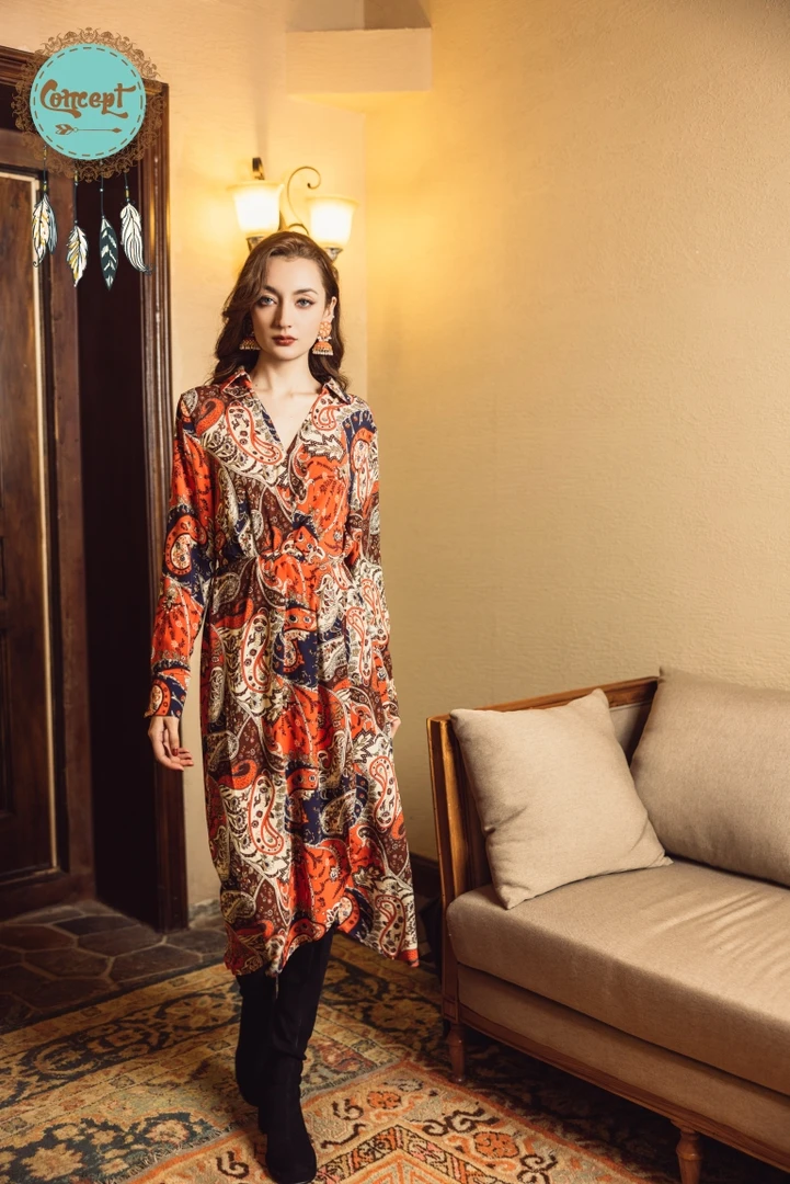 Concept限量款图腾连衣裙