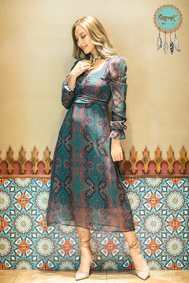 Concept图腾连衣裙