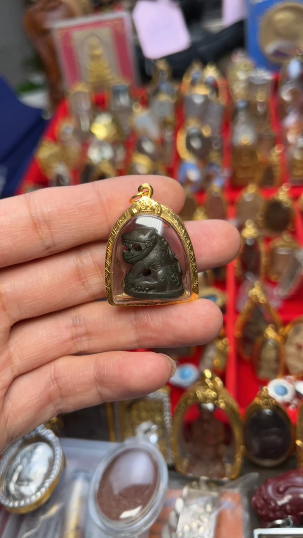 铜合金亚克力吊坠 龙婆卡隆2548年一期老虎吊坠