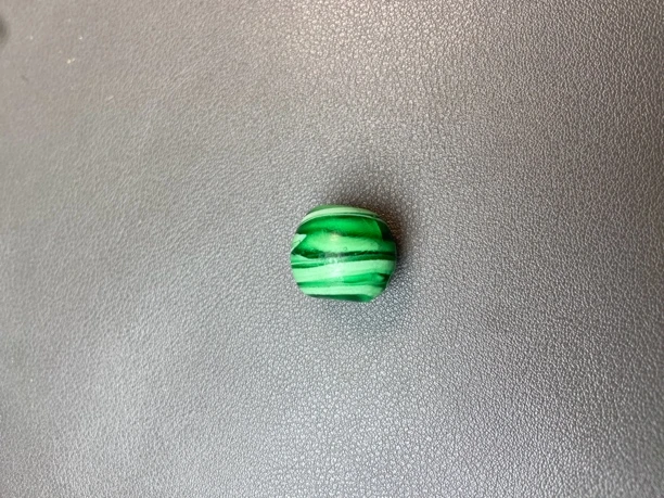 藏区精美角台琉璃单珠匠人师傅精心设计的 手工桶珠