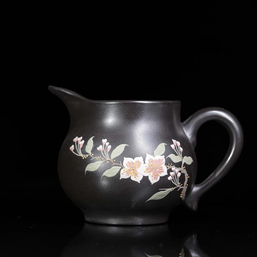 B85石黄繁花似锦堆绘公道杯